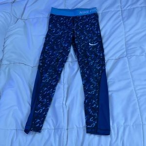 Blue Nike leggings